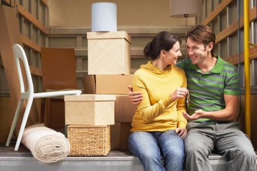 Packing and loading service by Stjohnswood movers