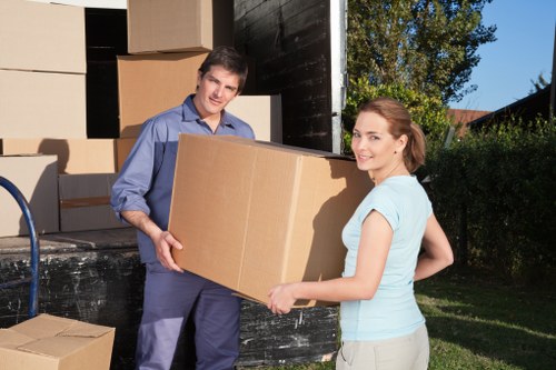 Secure packing and storage options from Stjohnswood removal companies